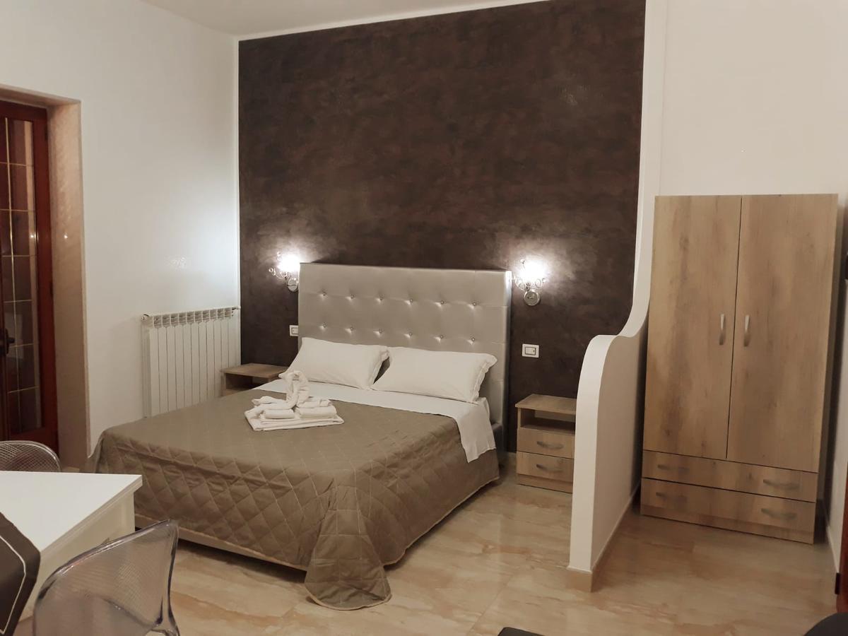 Il Vittoriano Porto Cesareo Exterior foto